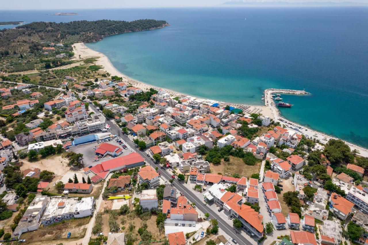 Ianos Apartments Potos Exterior foto